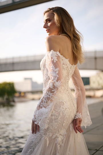 How to Choose a Boho Wedding Dress with Sleeves