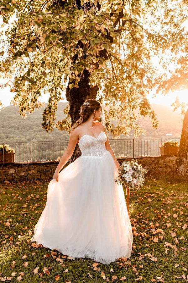 Lina Becker Germany bride