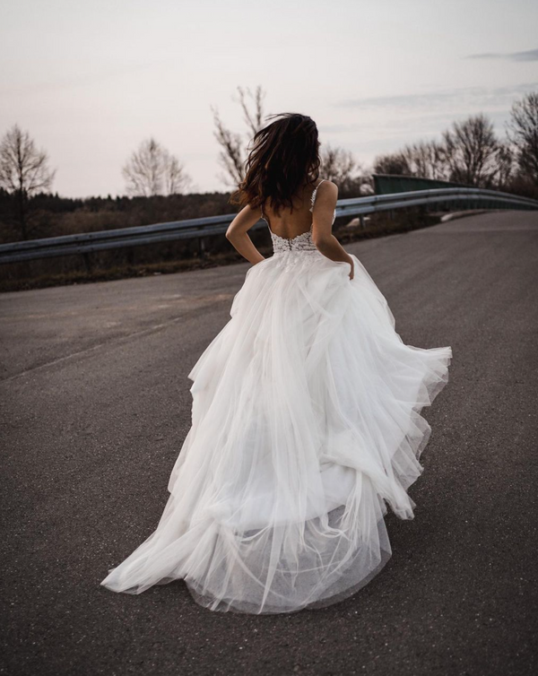 Lina Becker Germany bride