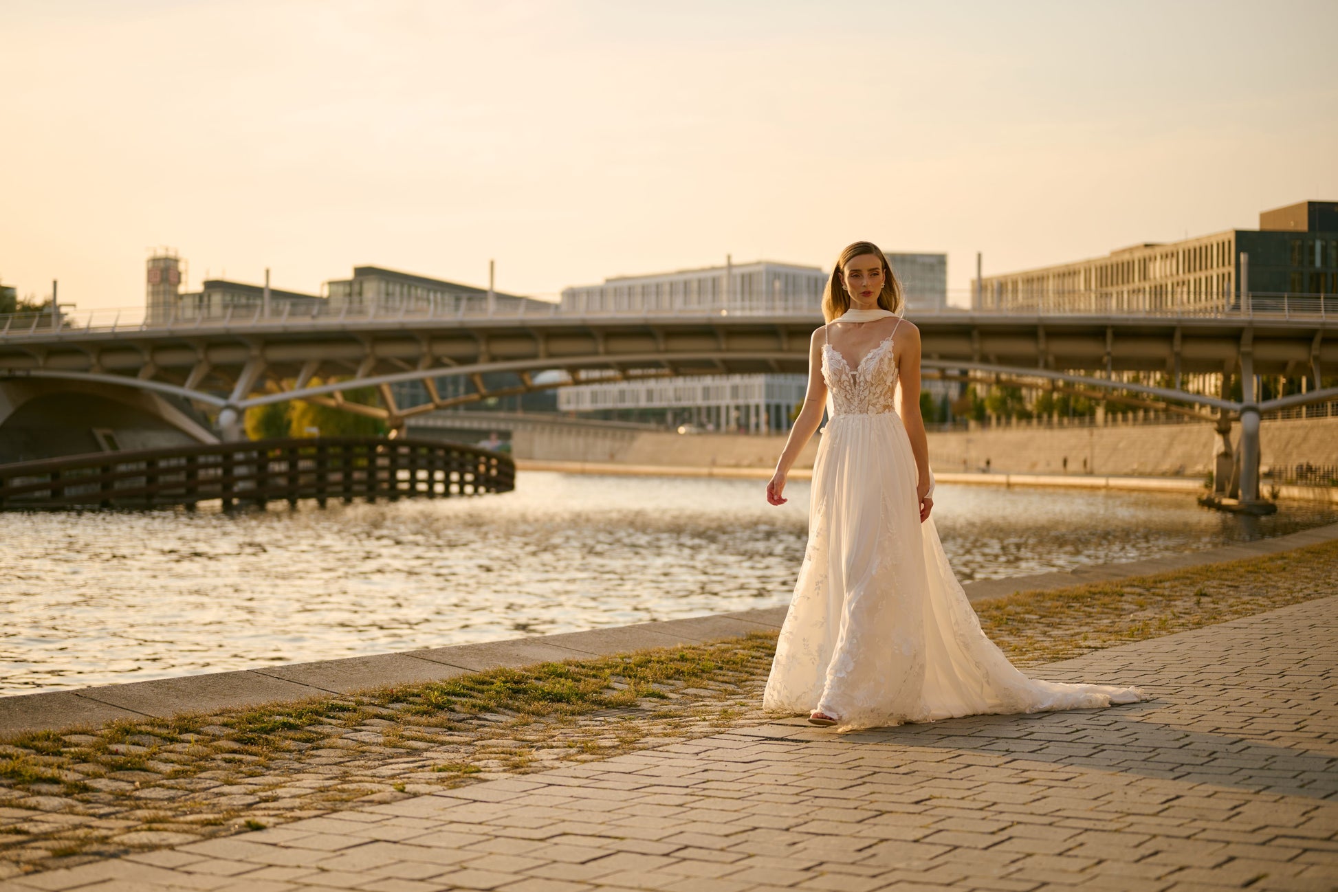 Aurellyia Luna wedding dress by Lina Becker Germany, Floral lace appliqués, sheer corset, softly flowing tulle